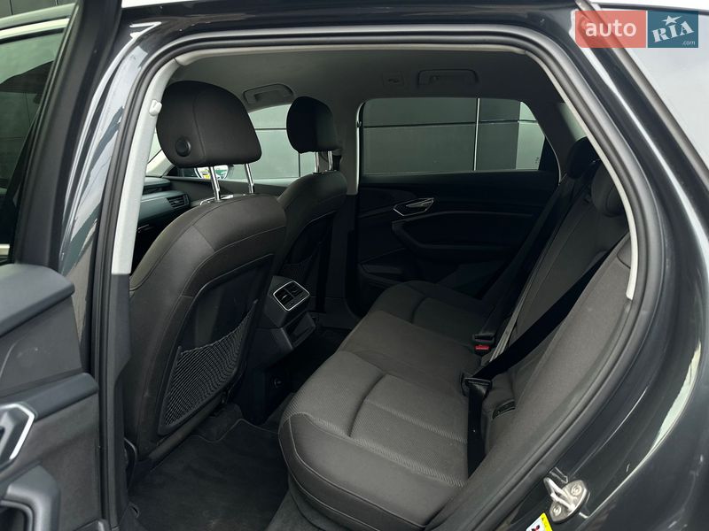 Внедорожник / Кроссовер Audi e-tron 2021 в Львове фото 11 Внедорожник / Кроссовер Audi e-tron 2021 в Львове