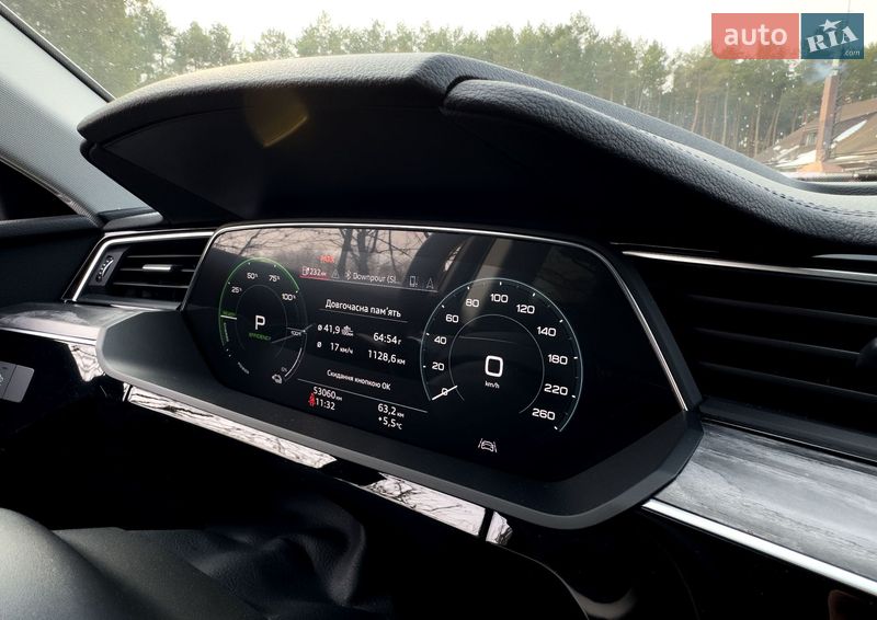 Позашляховик / Кросовер Audi e-tron 2020 в Переяславі