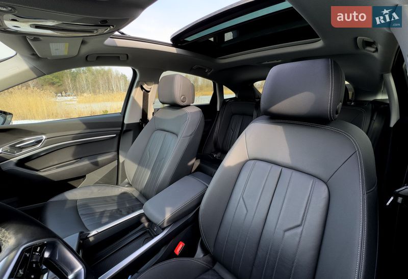 Позашляховик / Кросовер Audi e-tron 2020 в Переяславі