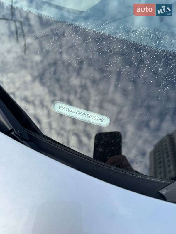 Позашляховик / Кросовер Audi e-tron 2019 в Києві