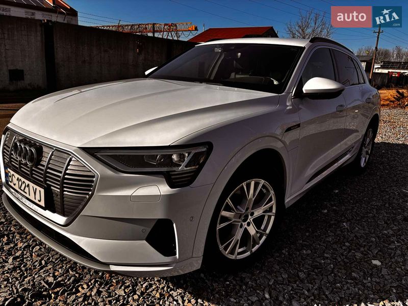 Внедорожник / Кроссовер Audi e-tron 2018 в Львове