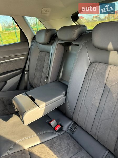 Внедорожник / Кроссовер Audi e-tron 2021 в Ивано-Франковске