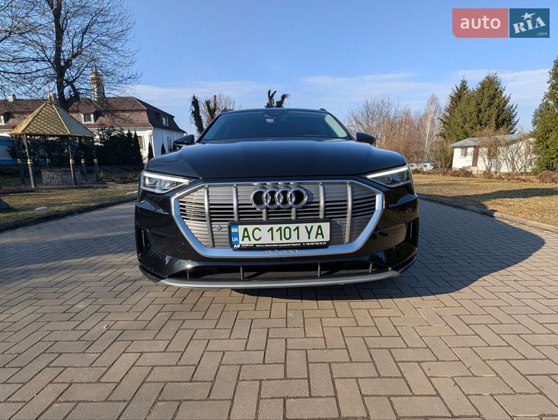 Внедорожник / Кроссовер Audi e-tron 2020 в Нововолынске