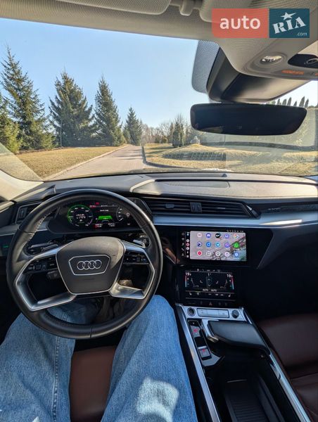 Внедорожник / Кроссовер Audi e-tron 2020 в Нововолынске