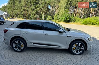 Внедорожник / Кроссовер Audi e-tron 2020 в Костополе фото 9 Внедорожник / Кроссовер Audi e-tron 2020 в Костополе