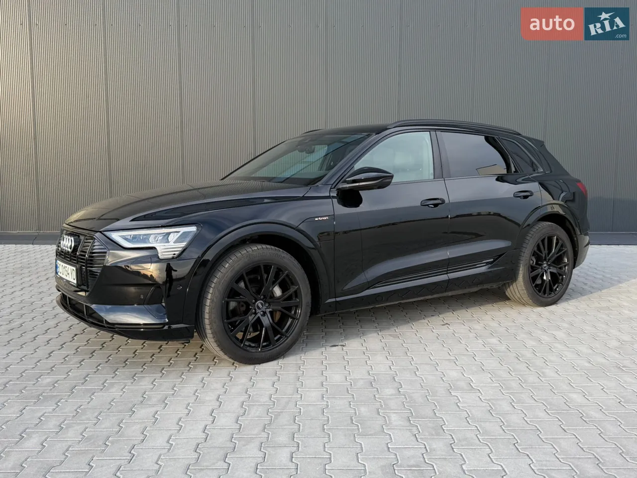 2020 Audi e-tron - мініатюра 30