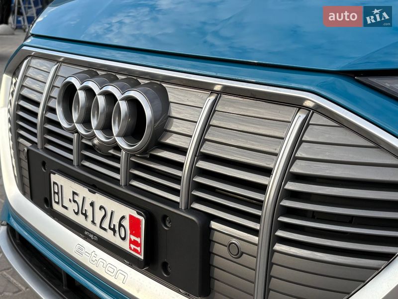 Внедорожник / Кроссовер Audi e-tron 2019 в Тернополе