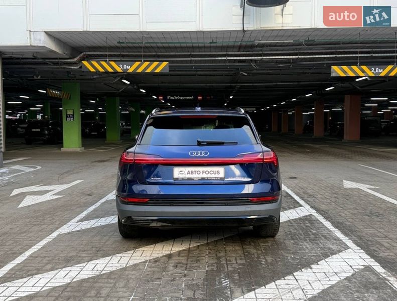 Внедорожник / Кроссовер Audi e-tron 2021 в Киеве