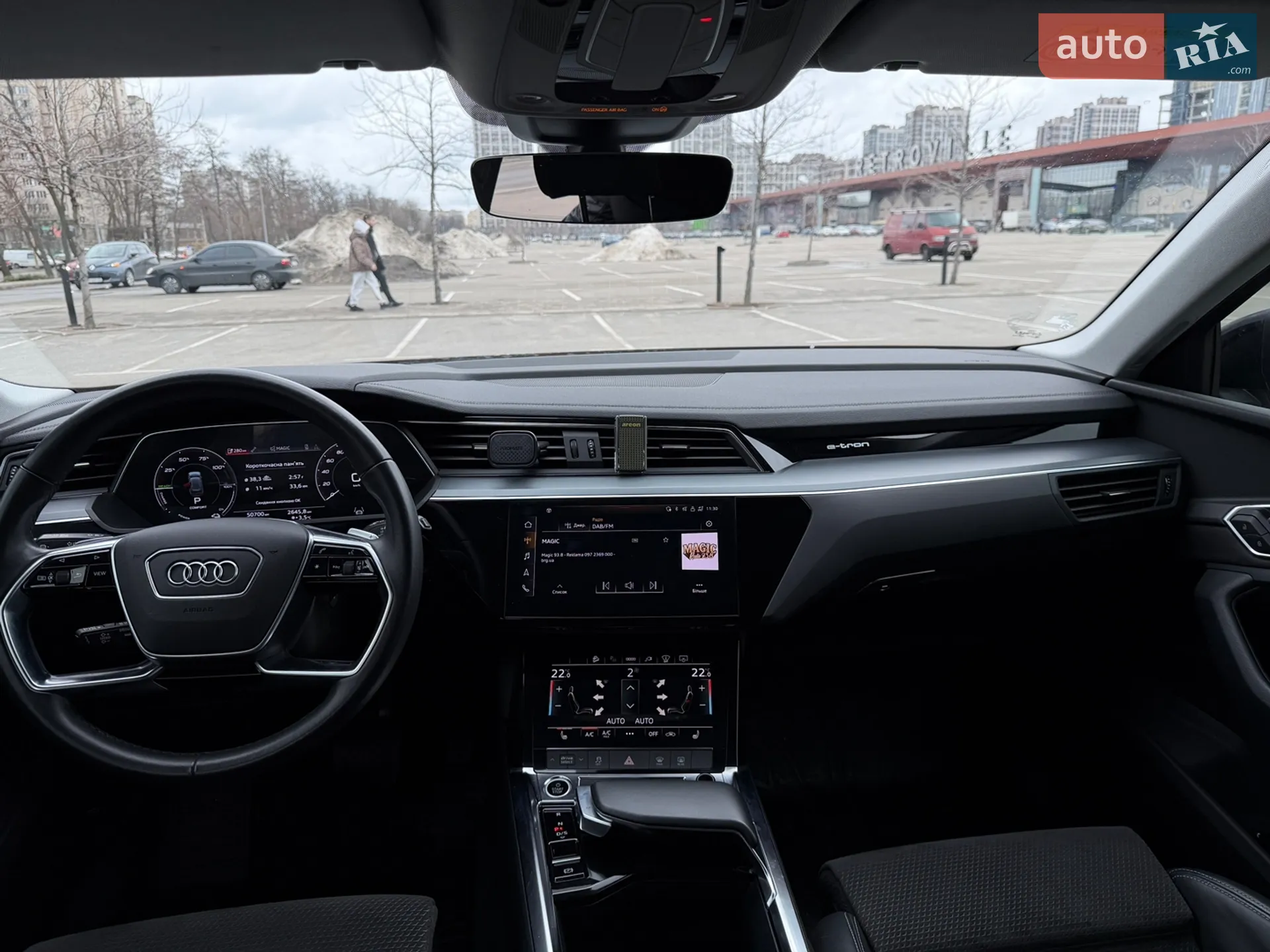 2022 Audi e-tron - мініатюра 26
