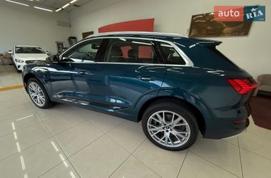 Внедорожник / Кроссовер Audi e-tron 2020 в Черновцах