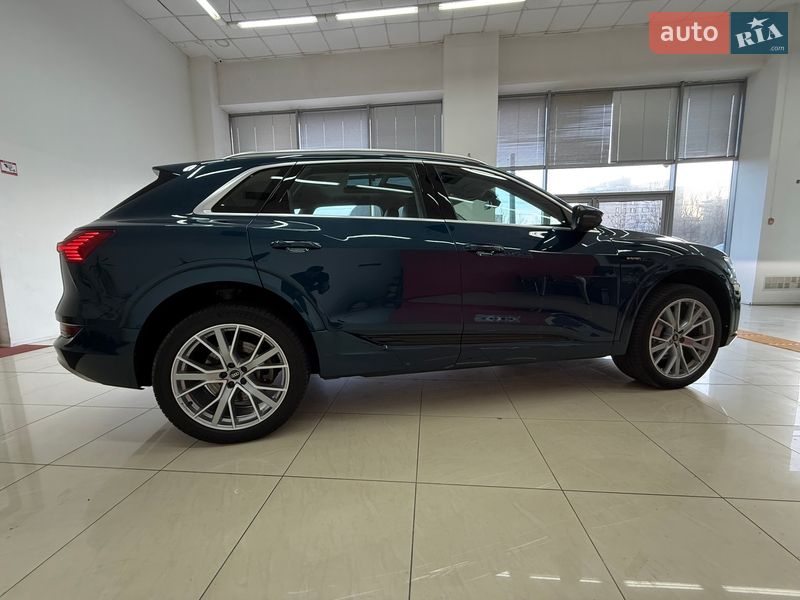 Внедорожник / Кроссовер Audi e-tron 2020 в Черновцах