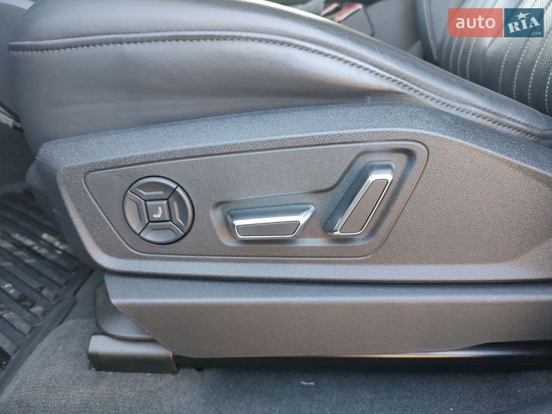 Внедорожник / Кроссовер Audi e-tron 2020 в Киеве