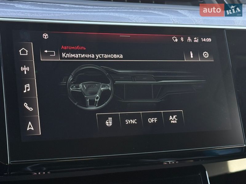 Позашляховик / Кросовер Audi e-tron 2022 в Луцьку