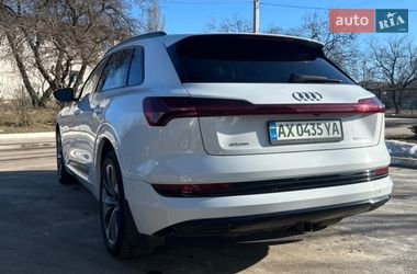 Внедорожник / Кроссовер Audi e-tron 2020 в Харькове фото 5 Внедорожник / Кроссовер Audi e-tron 2020 в Харькове