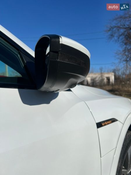 Внедорожник / Кроссовер Audi e-tron 2020 в Харькове