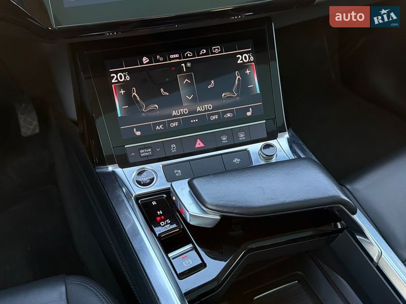 Позашляховик / Кросовер Audi e-tron 2021 в Львові