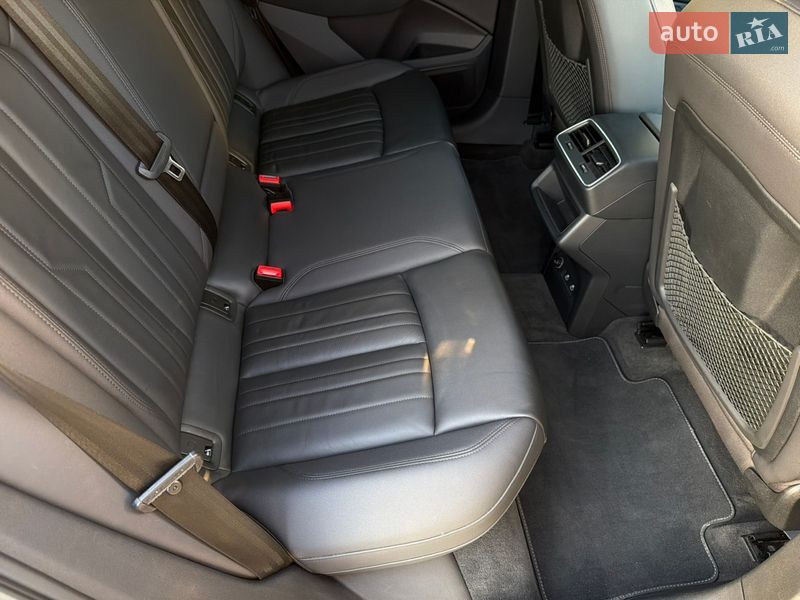 Позашляховик / Кросовер Audi e-tron 2021 в Львові