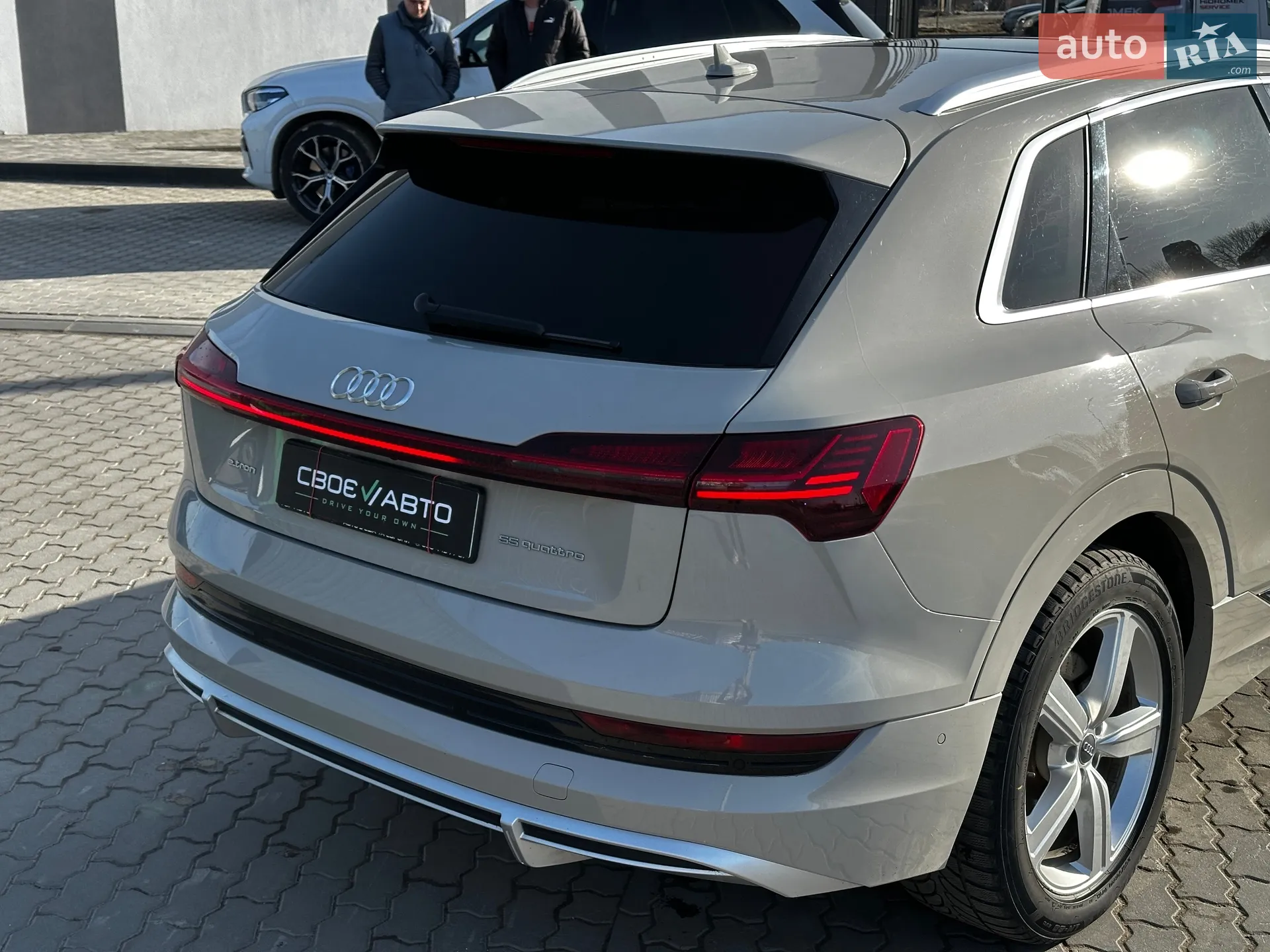2019 Audi e-tron - мініатюра 11