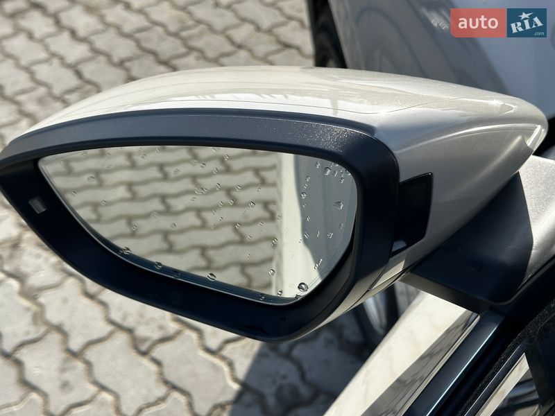 Внедорожник / Кроссовер Audi e-tron 2019 в Львове