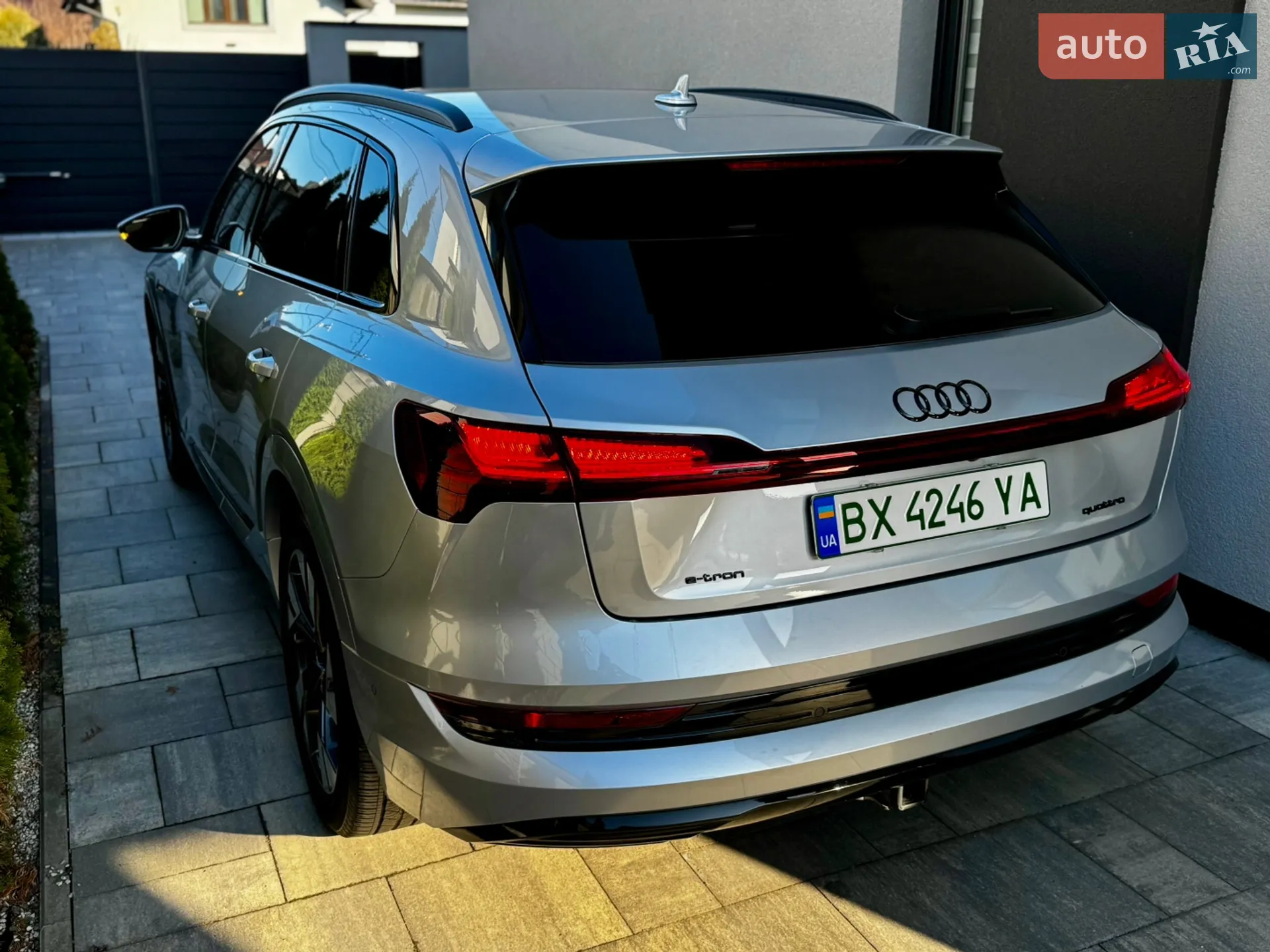 2022 Audi e-tron - мініатюра 5