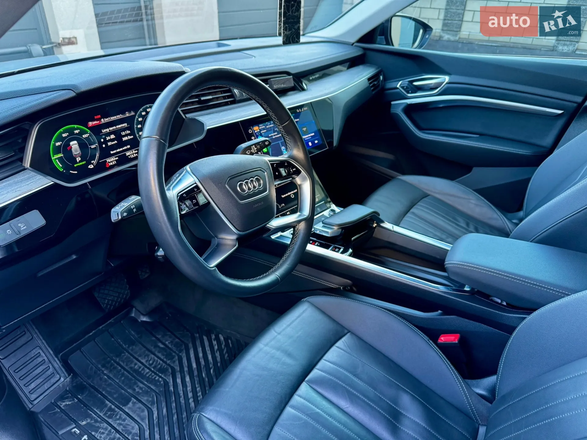 2022 Audi e-tron - мініатюра 14