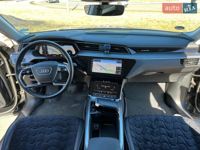 Позашляховик / Кросовер Audi e-tron 2019 в Вінниці
