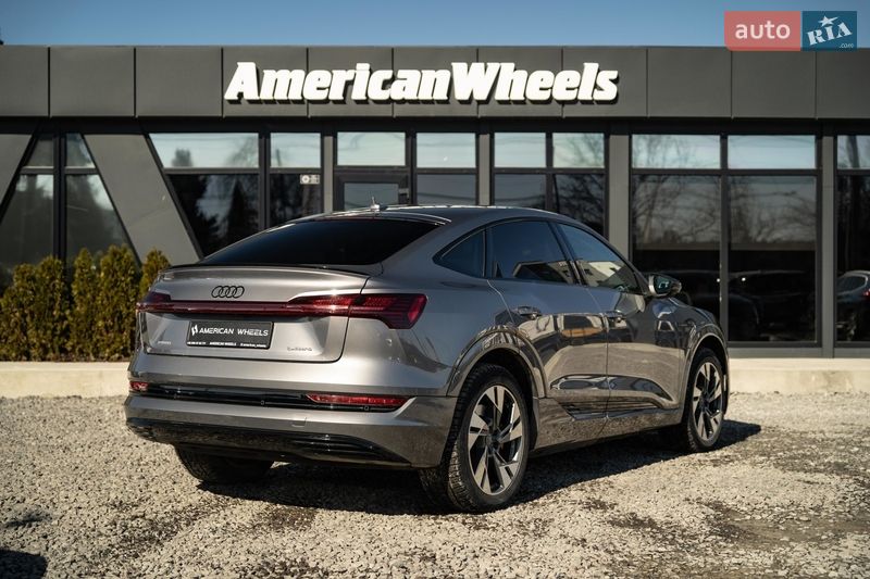 Внедорожник / Кроссовер Audi e-tron 2020 в Черновцах
