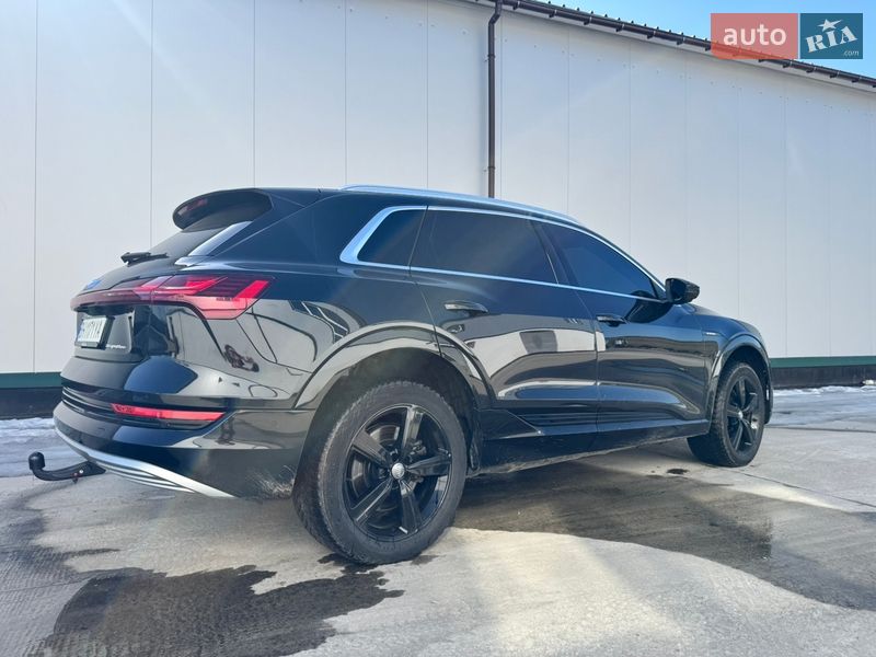 Внедорожник / Кроссовер Audi e-tron 2020 в Виннице