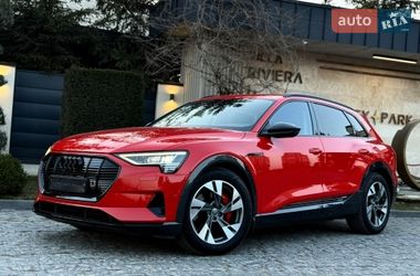 Позашляховик / Кросовер Audi e-tron 2019 в Львові