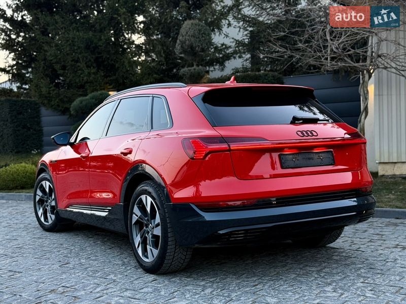 Внедорожник / Кроссовер Audi e-tron 2019 в Львове
