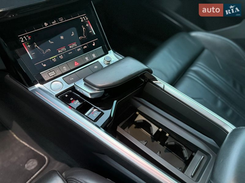 Внедорожник / Кроссовер Audi e-tron 2019 в Львове