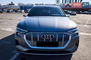 Внедорожник / Кроссовер Audi e-tron 2019 в Ужгороде