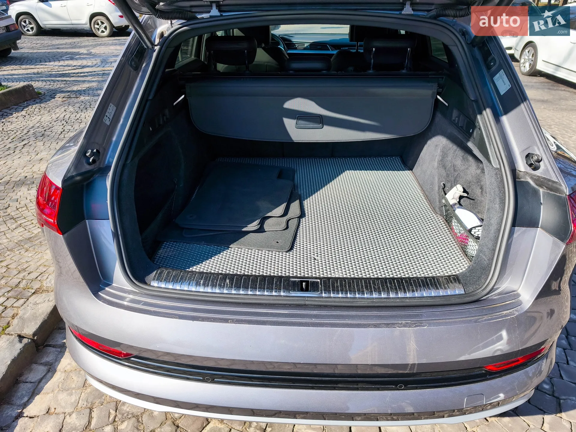 2019 Audi e-tron - мініатюра 29
