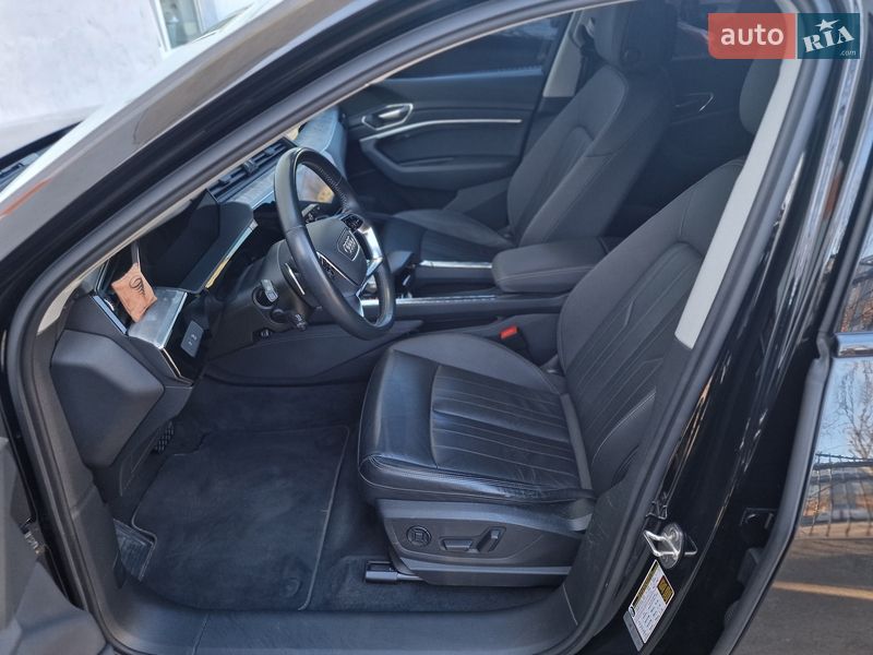 Позашляховик / Кросовер Audi e-tron 2021 в Одесі