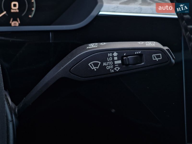 Позашляховик / Кросовер Audi e-tron 2021 в Одесі