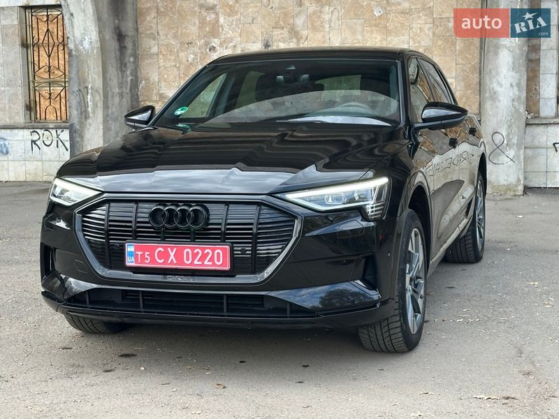 Позашляховик / Кросовер Audi e-tron 2019 в Івано-Франківську фото 6 Позашляховик / Кросовер Audi e-tron 2019 в Івано-Франківську