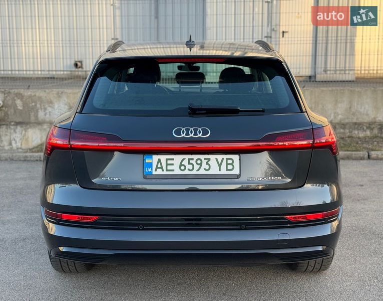 Внедорожник / Кроссовер Audi e-tron 2021 в Днепре фото 8 Внедорожник / Кроссовер Audi e-tron 2021 в Днепре