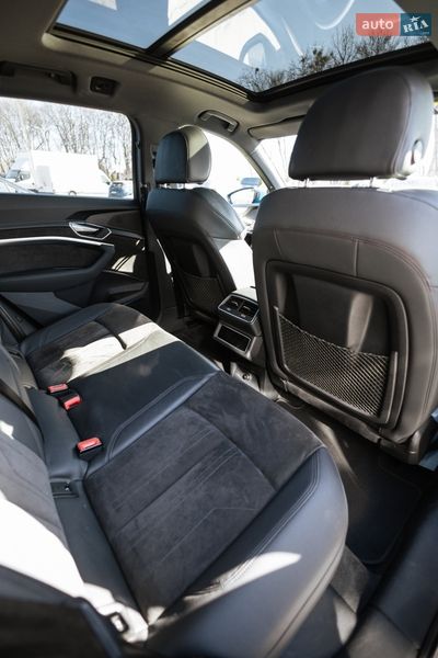 Внедорожник / Кроссовер Audi e-tron 2020 в Львове