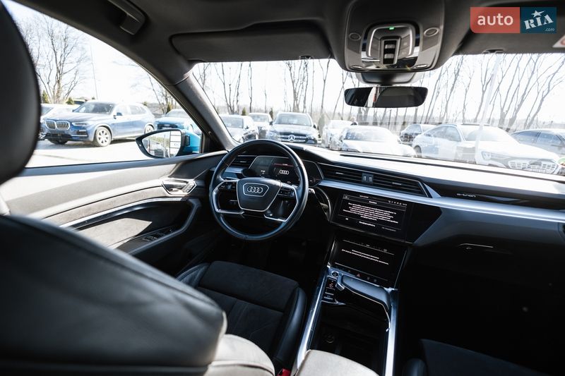 Внедорожник / Кроссовер Audi e-tron 2020 в Львове