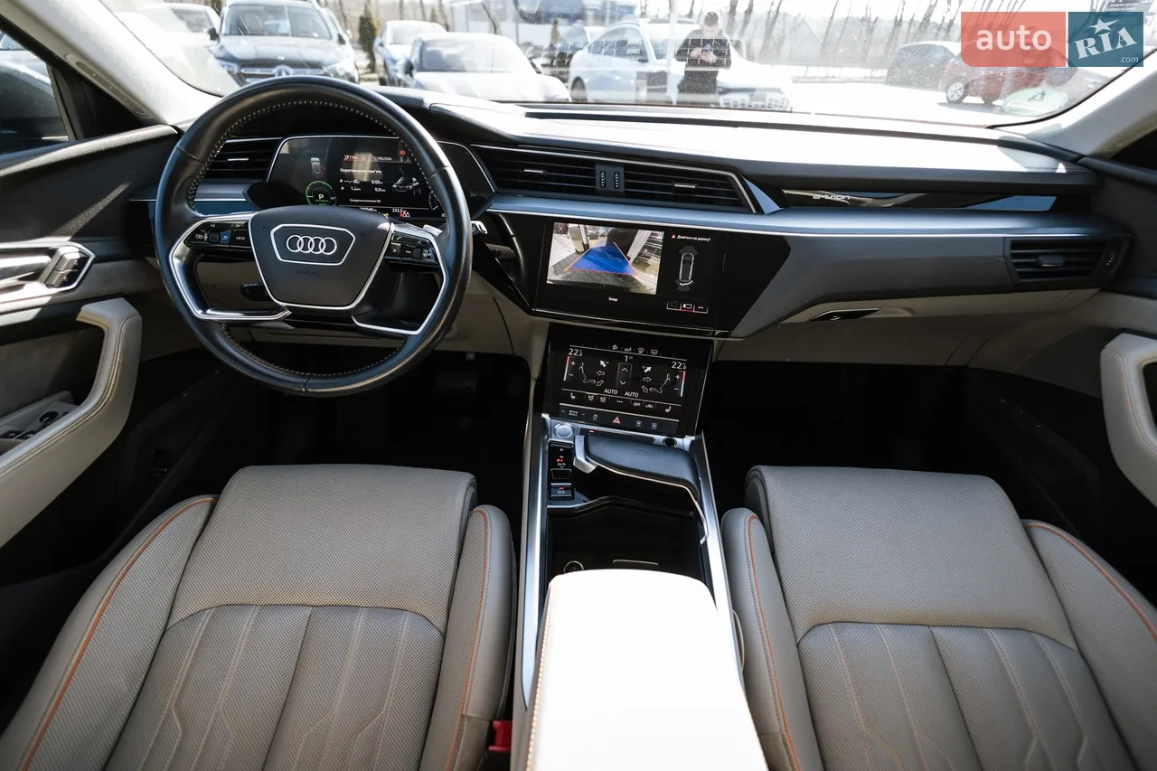 2021 Audi e-tron - мініатюра 19