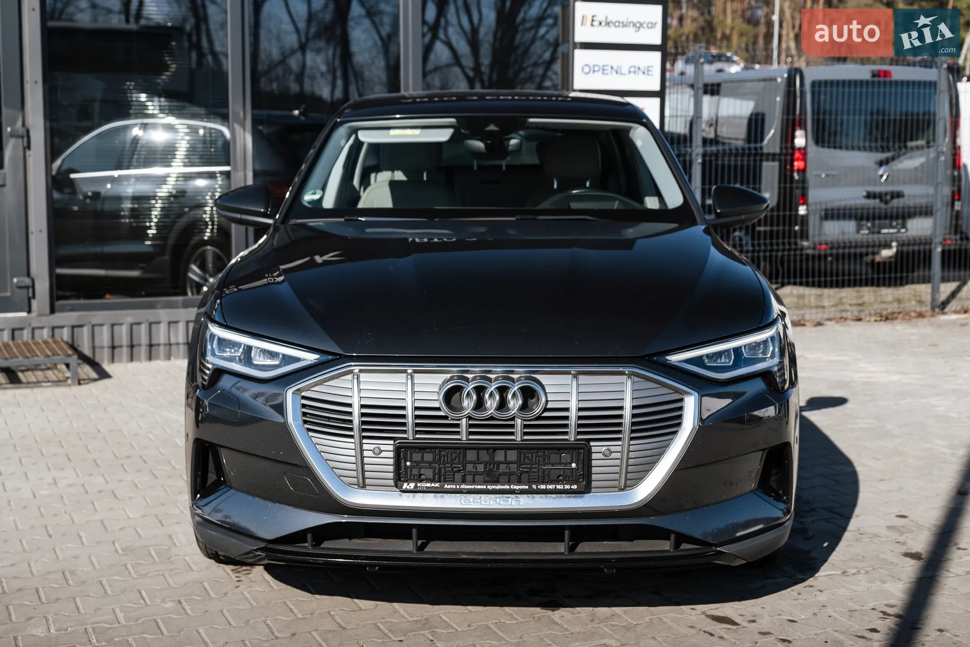 2020 Audi e-tron - мініатюра 31
