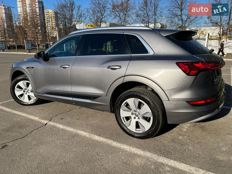 Внедорожник / Кроссовер Audi e-tron 2020 в Броварах фото 17 Внедорожник / Кроссовер Audi e-tron 2020 в Броварах