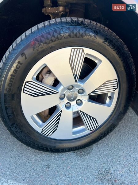 Внедорожник / Кроссовер Audi e-tron 2020 в Броварах фото 21 Внедорожник / Кроссовер Audi e-tron 2020 в Броварах