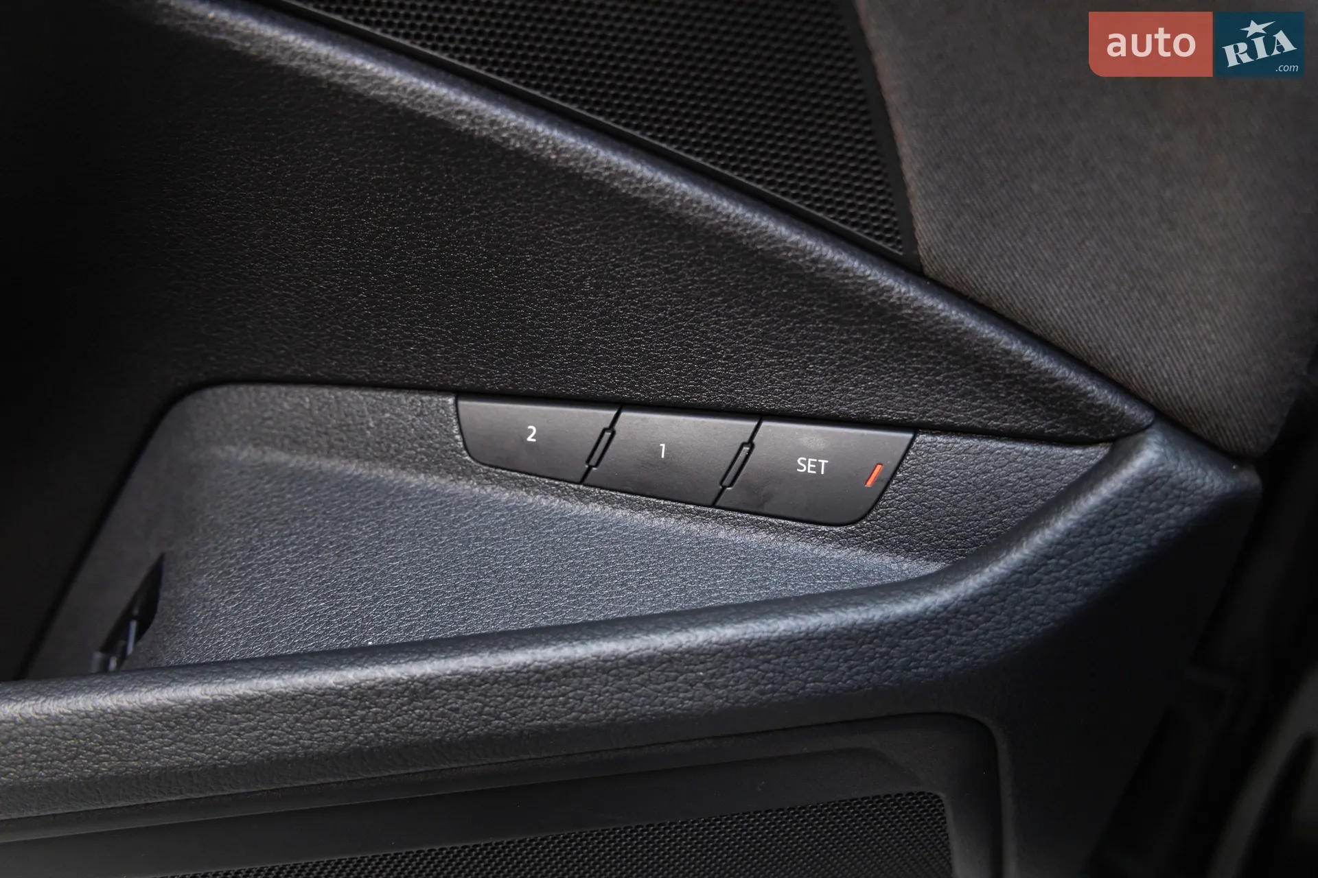 2019 Audi e-tron - мініатюра 24