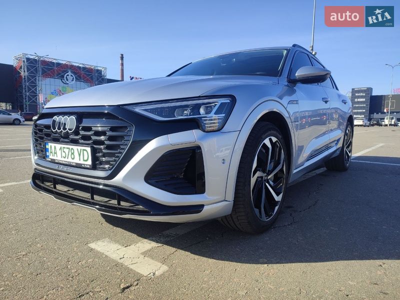 Внедорожник / Кроссовер Audi e-tron 2020 в Киеве