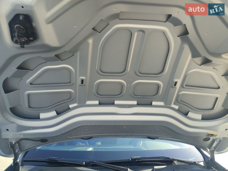 Внедорожник / Кроссовер Audi e-tron 2020 в Киеве