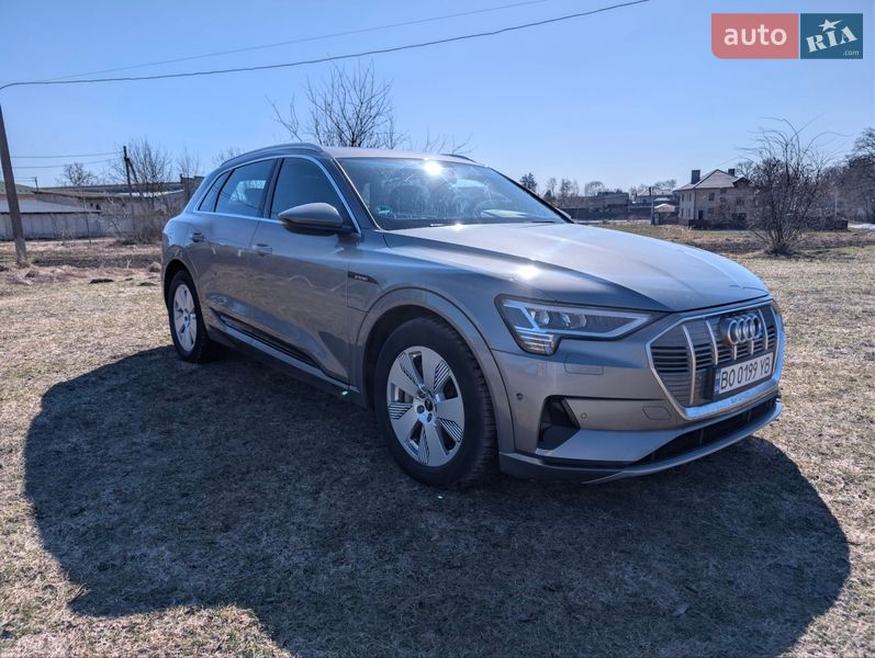 Позашляховик / Кросовер Audi e-tron 2020 в Тернополі