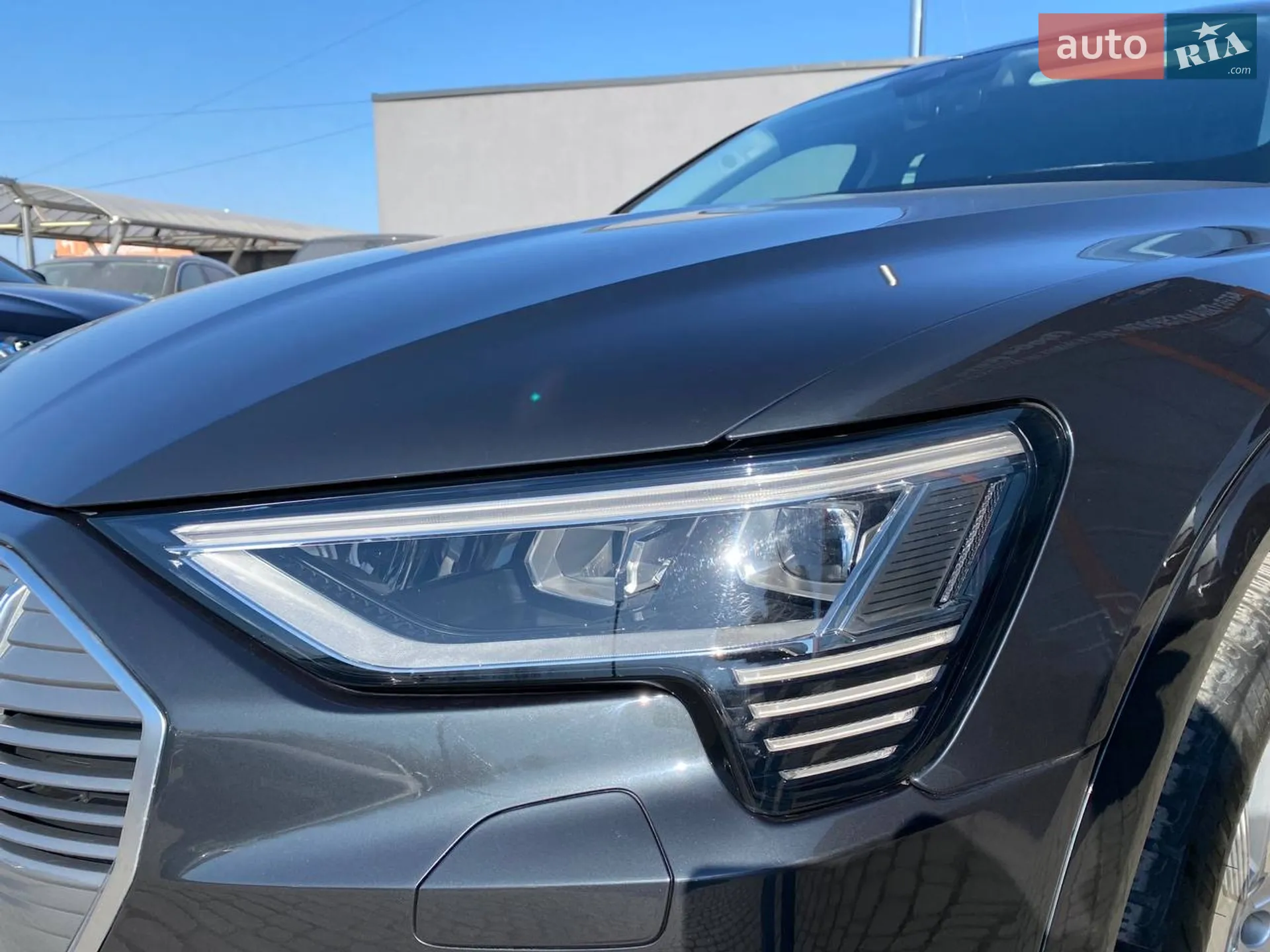 2021 Audi e-tron - мініатюра 5