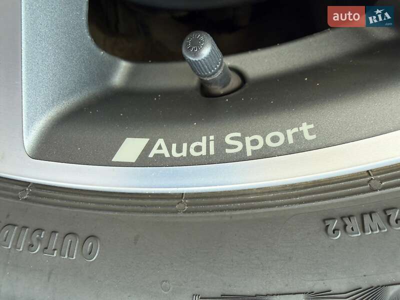 Позашляховик / Кросовер Audi e-tron 2020 в Коломиї