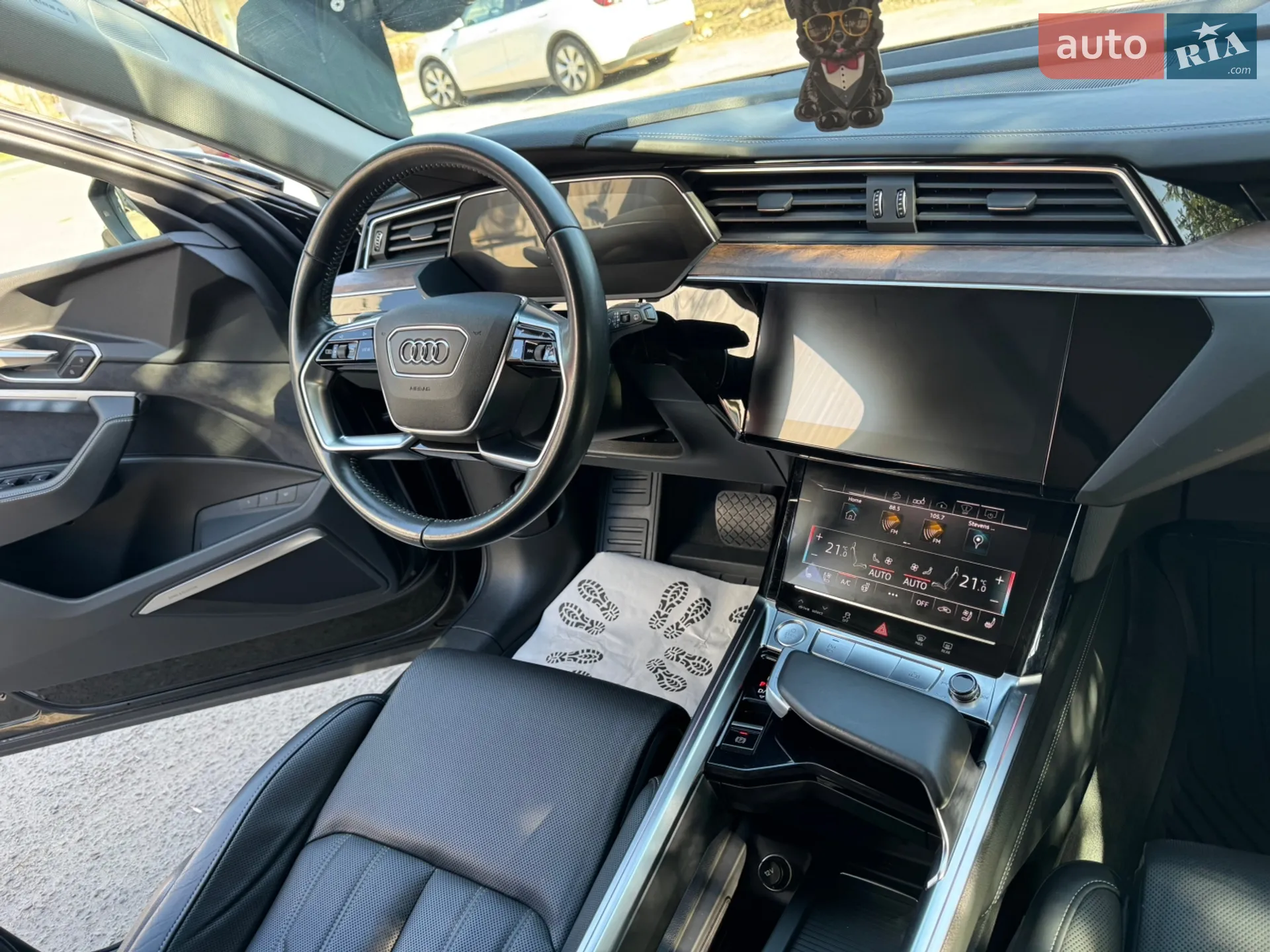 2019 Audi e-tron - мініатюра 9